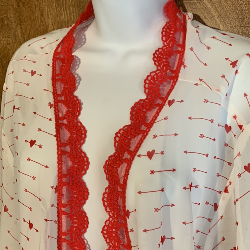 NWT LulaRoe Chloe Robe/Duster🔥